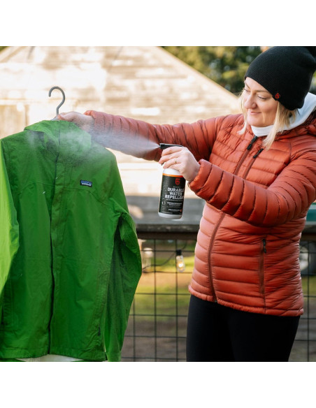 Spray Repelente de Agua Durable GEAR AID 500 ml para Ropa