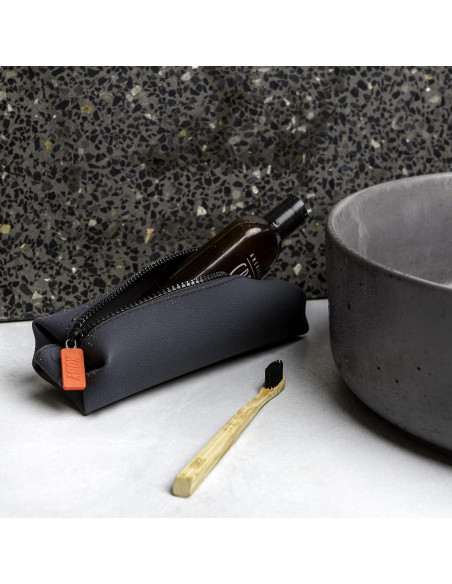 TOOLETRIES Koby Mini Dopp Kit - Organizador de Aseo Carbón TOOLETRIES Koby Mini Dopp Kit - Organizador de Aseo Carbón